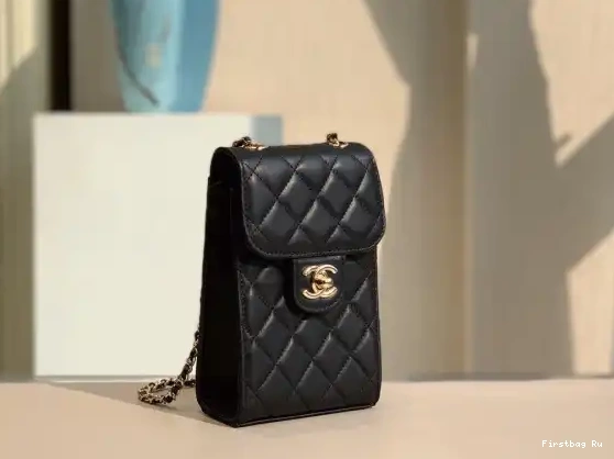 Firstbag Ru WITH CHAIN HOLDER CHANEL PHONE 0621